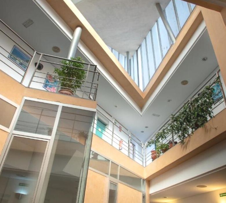 Residencia Larru los Bermejales – Sagrado Corazón