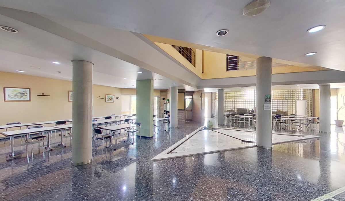 Residencia Larru los Bermejales – Sagrado Corazón