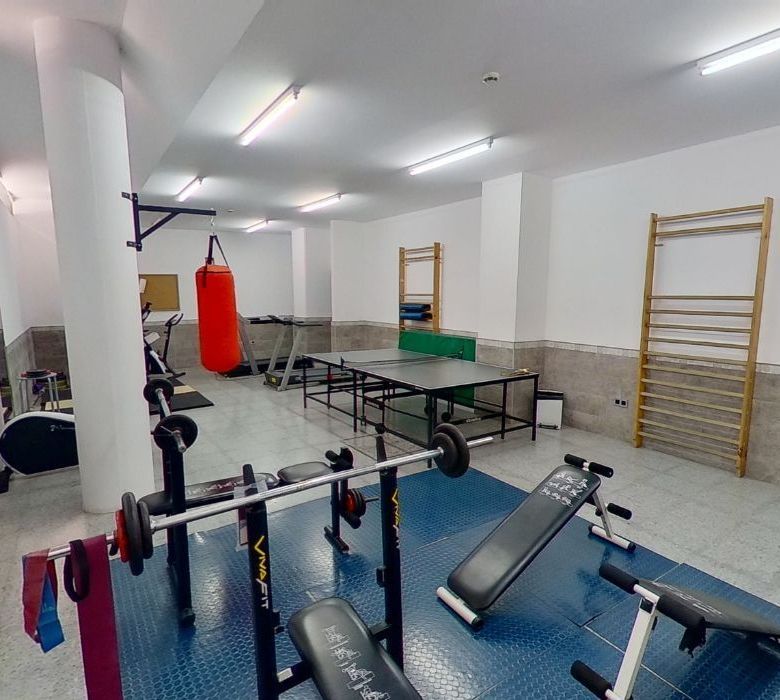 Residencia Larru los Bermejales – Sagrado Corazón