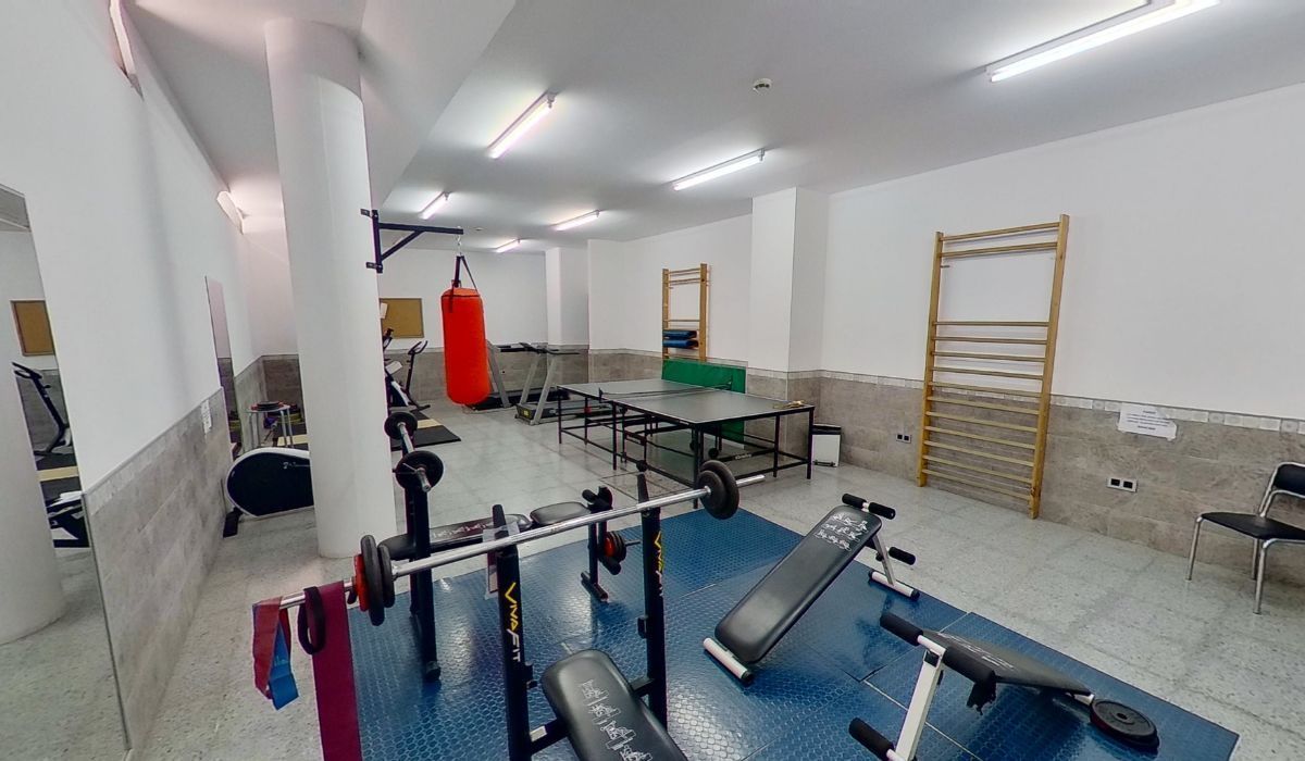 Residencia Larru los Bermejales – Sagrado Corazón