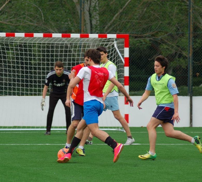 Colegio Mayor Masculino Santillana