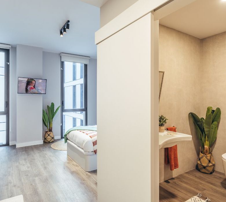 Residencia Universitaria Novel Palm Studios