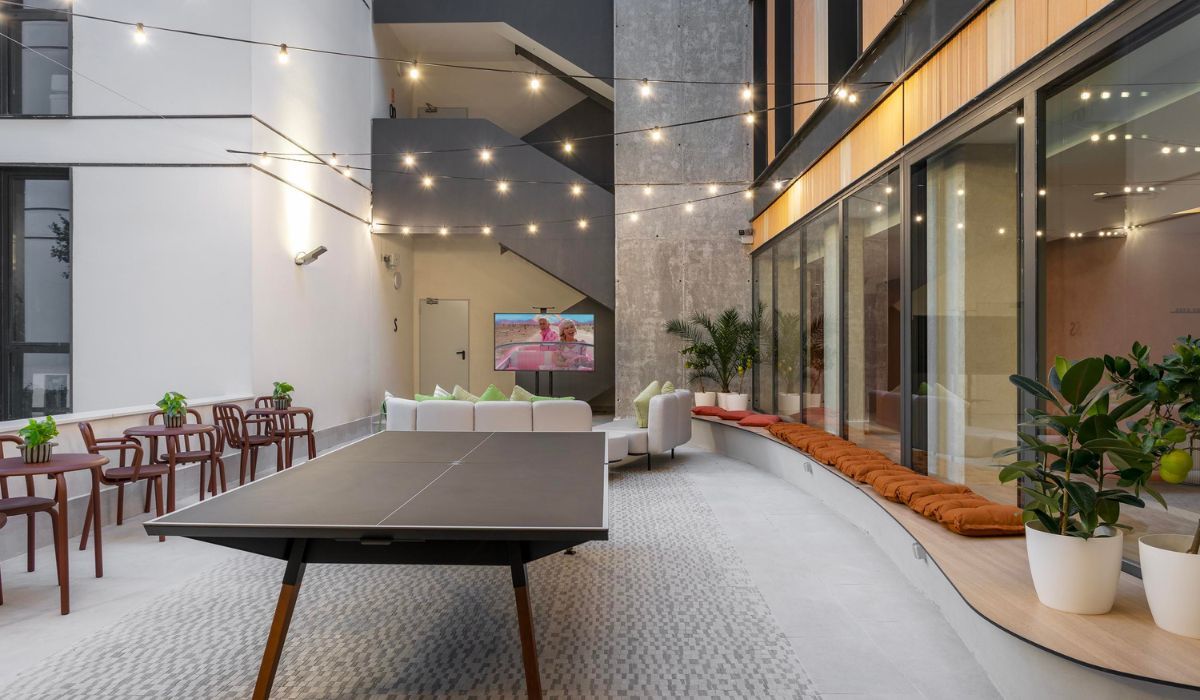 Residencia Universitaria Novel Palm Studios
