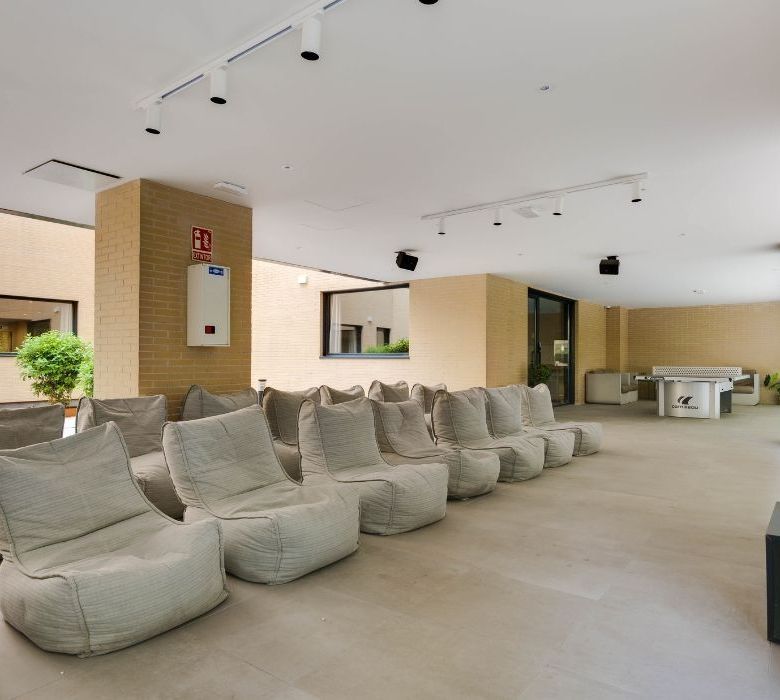 Residencia de Estudiantes Livensa Living Madrid Aravaca