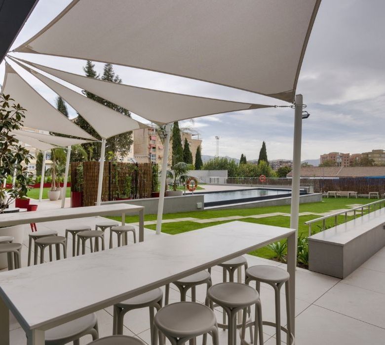 Residencia de Estudiantes Livensa Living Granada Fuentenueva