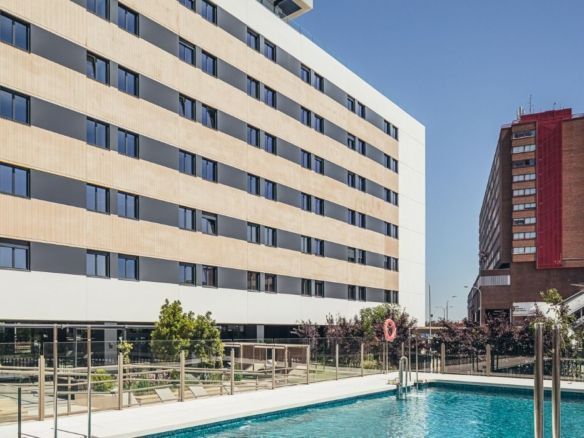 Residencia de Estudiantes Collegiate Madrid Chamartin