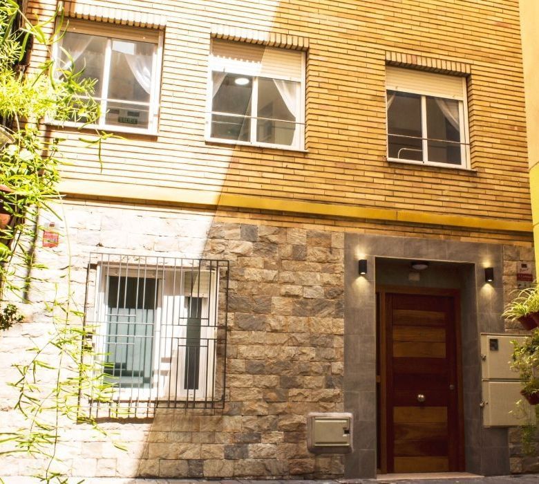 Residencia Universitaria Plaza Mayor Home