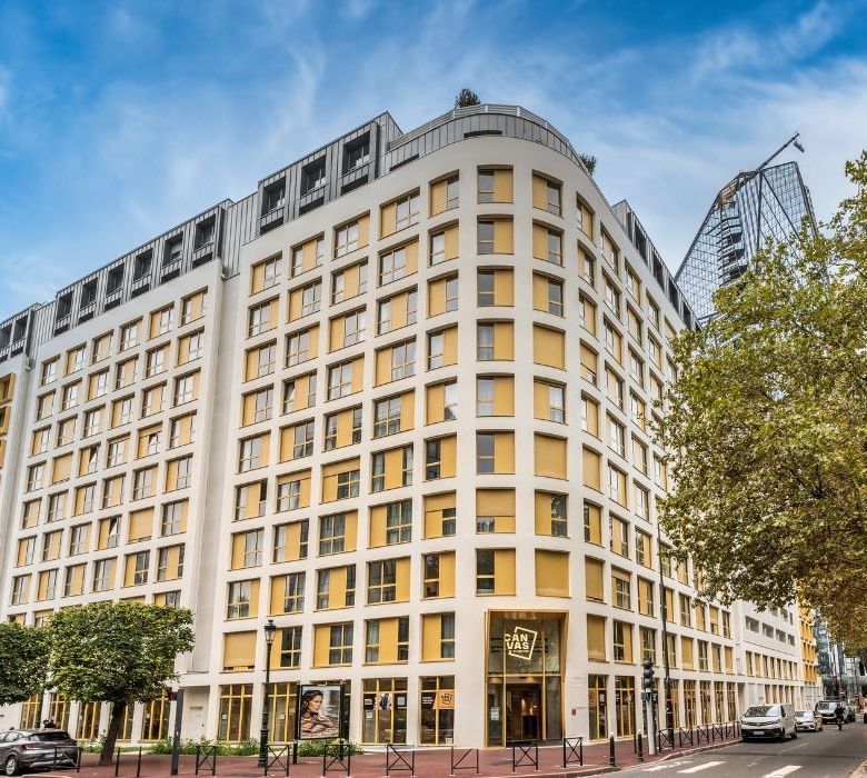 Canvas La Defense University Residence Paris