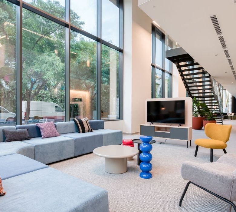 Livensa Living Barcelona Sants Badal