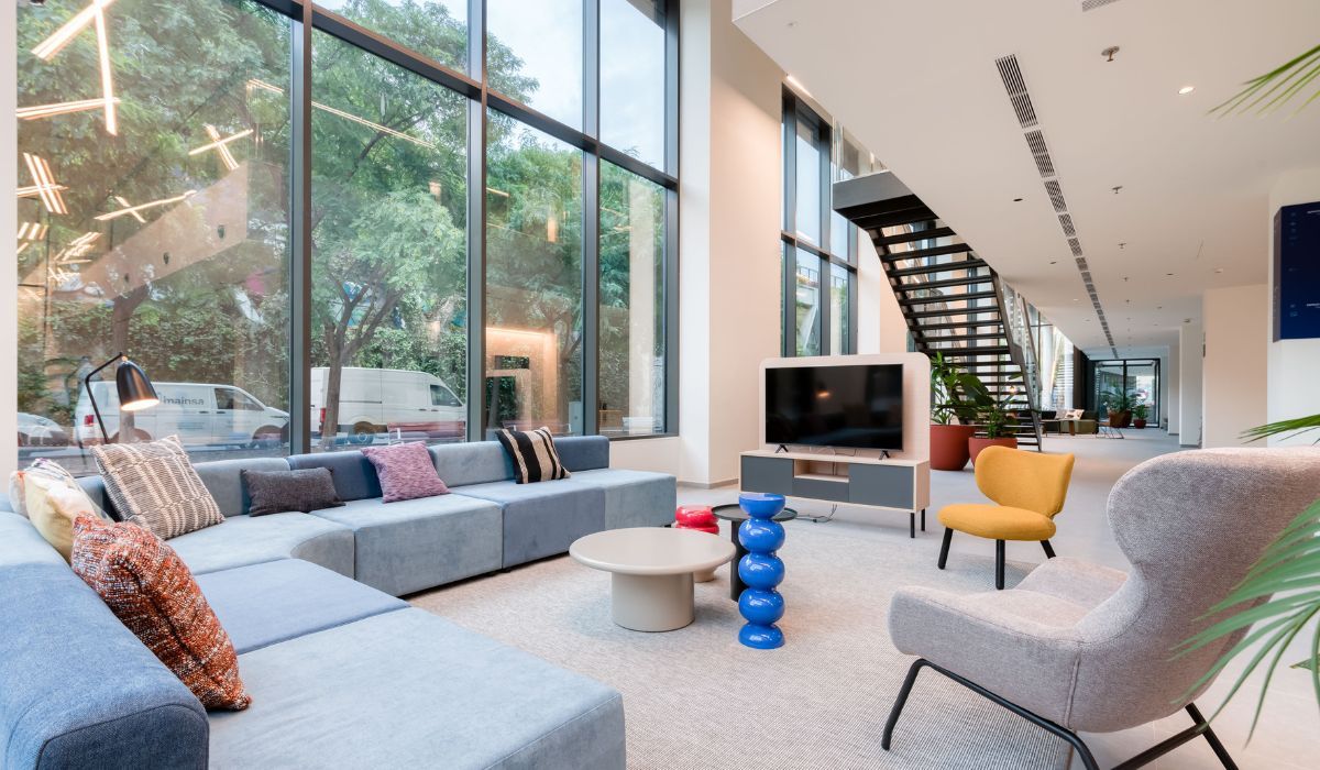 Livensa Living Barcelona Sants Badal