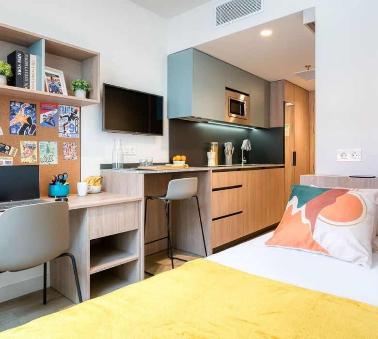Residencia Livensa Living Barcelona Sants-Badal