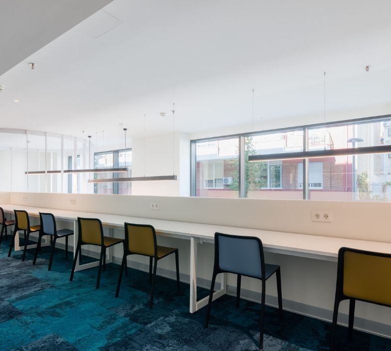 Livensa Living Barcelona Sants Badal