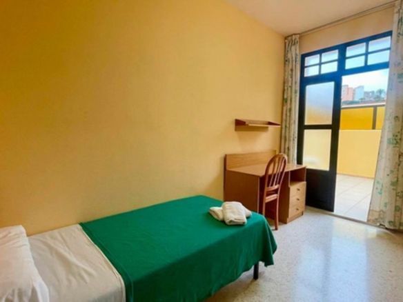 Residencia Universitaria Tafira Smart Residences