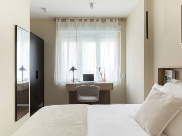 Residencia de estudiantes Vanguard Donoso Cortés 75