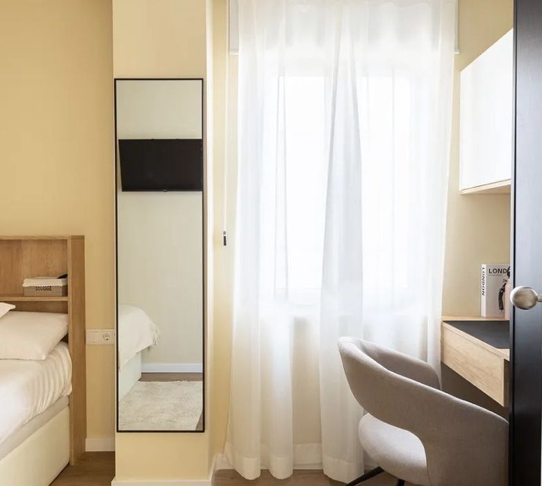 Residencia de estudiantes Vanguard Donoso Cortés 75
