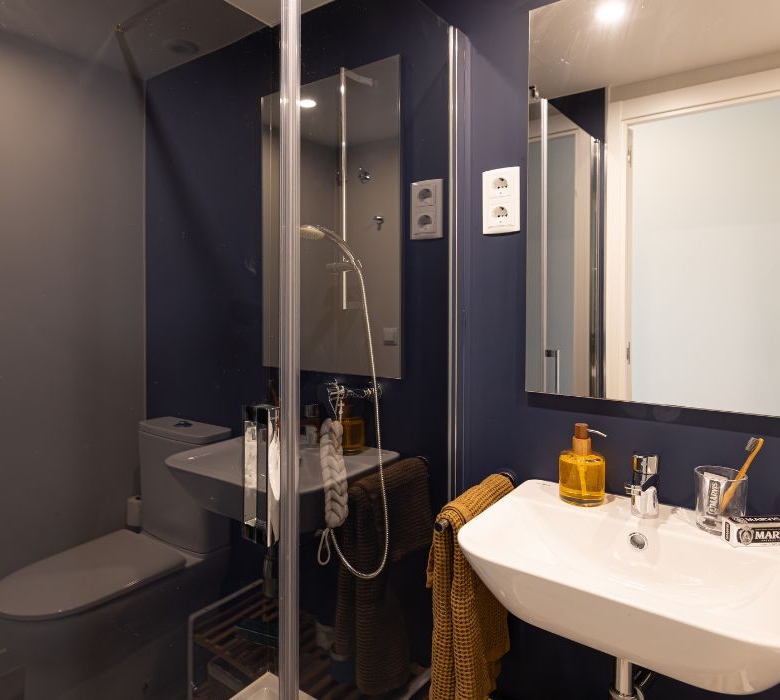 Yugo Terrassa Can Telar Student Residence