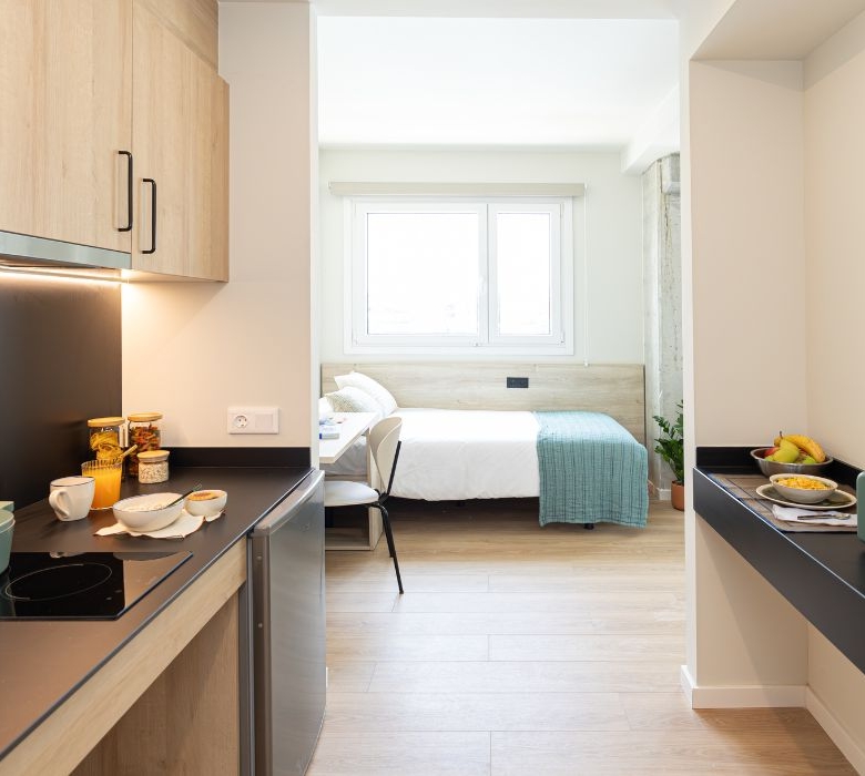 Yugo Terrassa Can Telar Student Residence