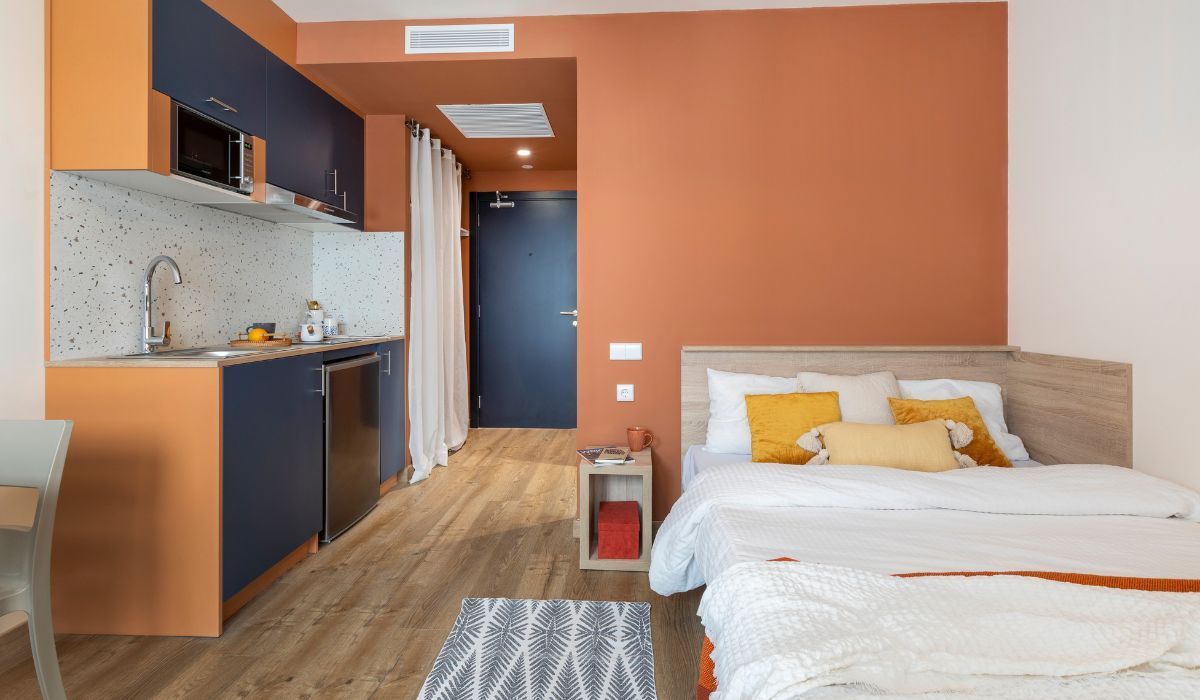 Residencia Universitaria Nomad Campus Alfaro (Cardinal Campus)