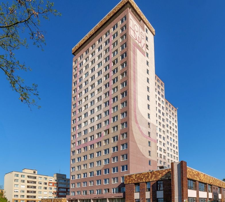Residencia de estudiantes TVM Tower