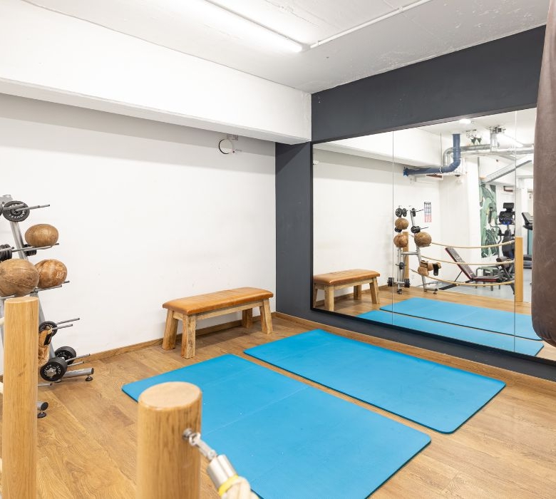 Residencia de estudiantes Yugo Elementum