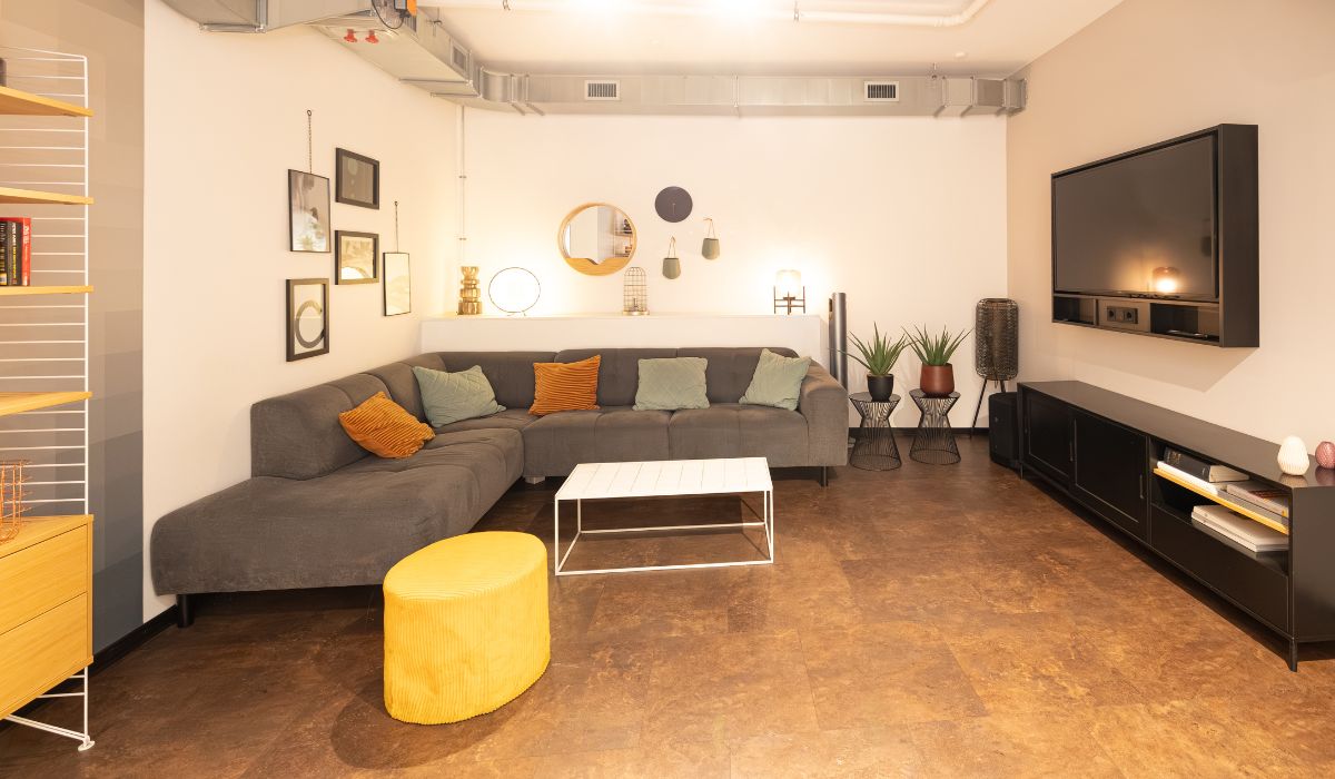 Yugo Navale Student Residence