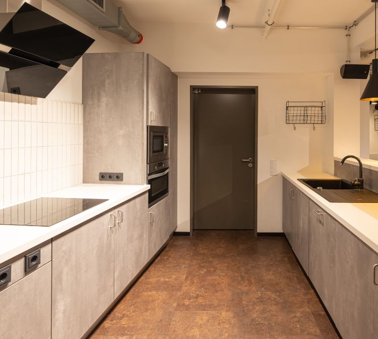 Yugo Navale Student Residence