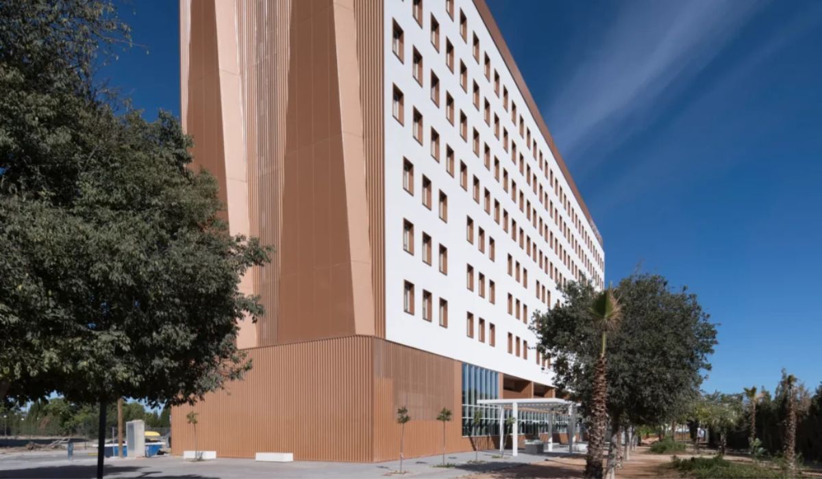 Residencia universitaria camplus Valencia Towe