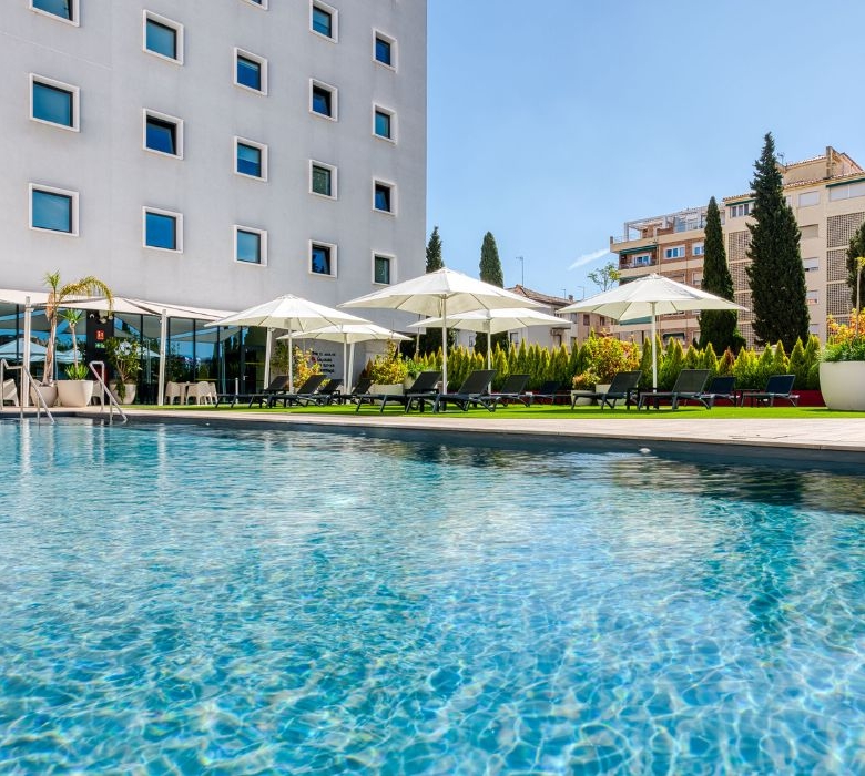 Residencia Universitaria Livensa Living Granada Fuentenueva