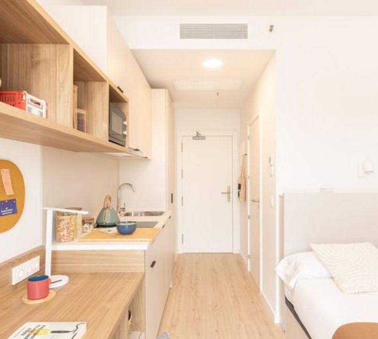 Residencia Canvas Student Sabadell Llac