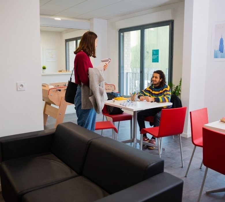 Residencia de estudiantes Yugo Bordeaux Bassins à Flot