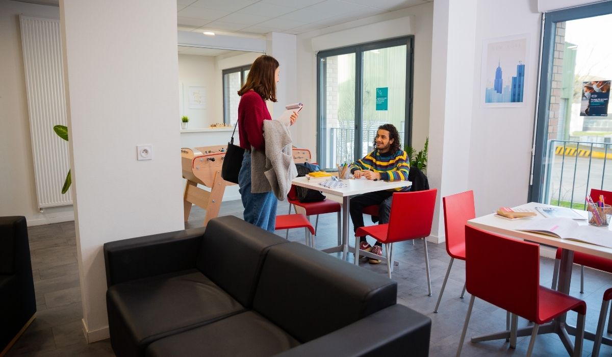 Residencia de estudiantes Yugo Bordeaux Bassins à Flot