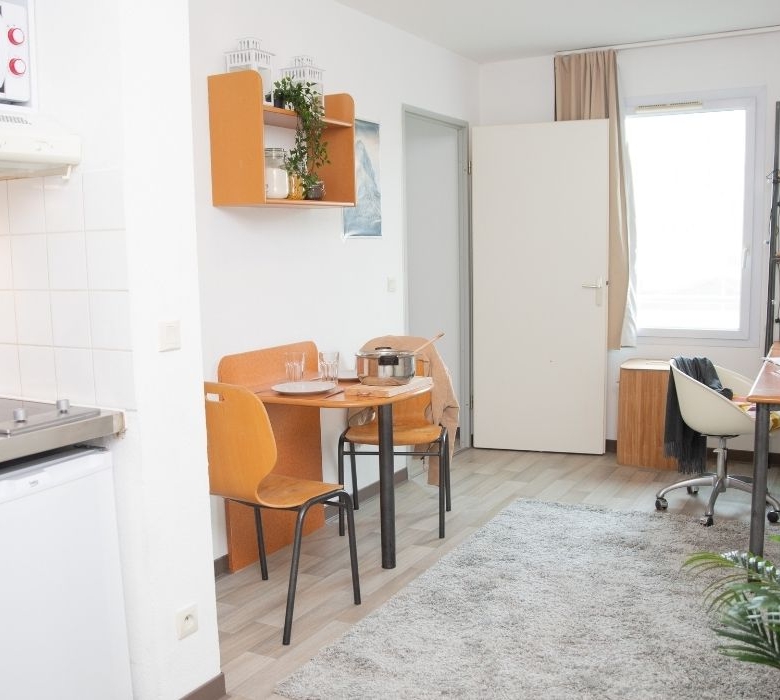 Residencia de estudiantes Yugo Burdeos Talence Centre