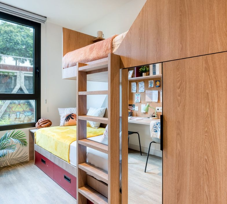 Residencia de estudiantes Livensa Living Barcelona Parallel
