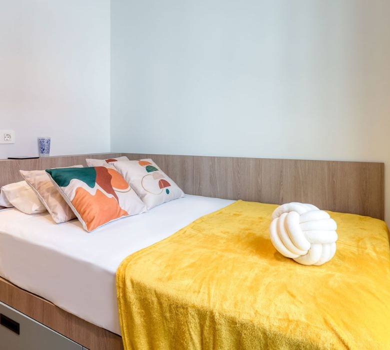Residencia de estudiantes Livensa Living Barcelona Parallel