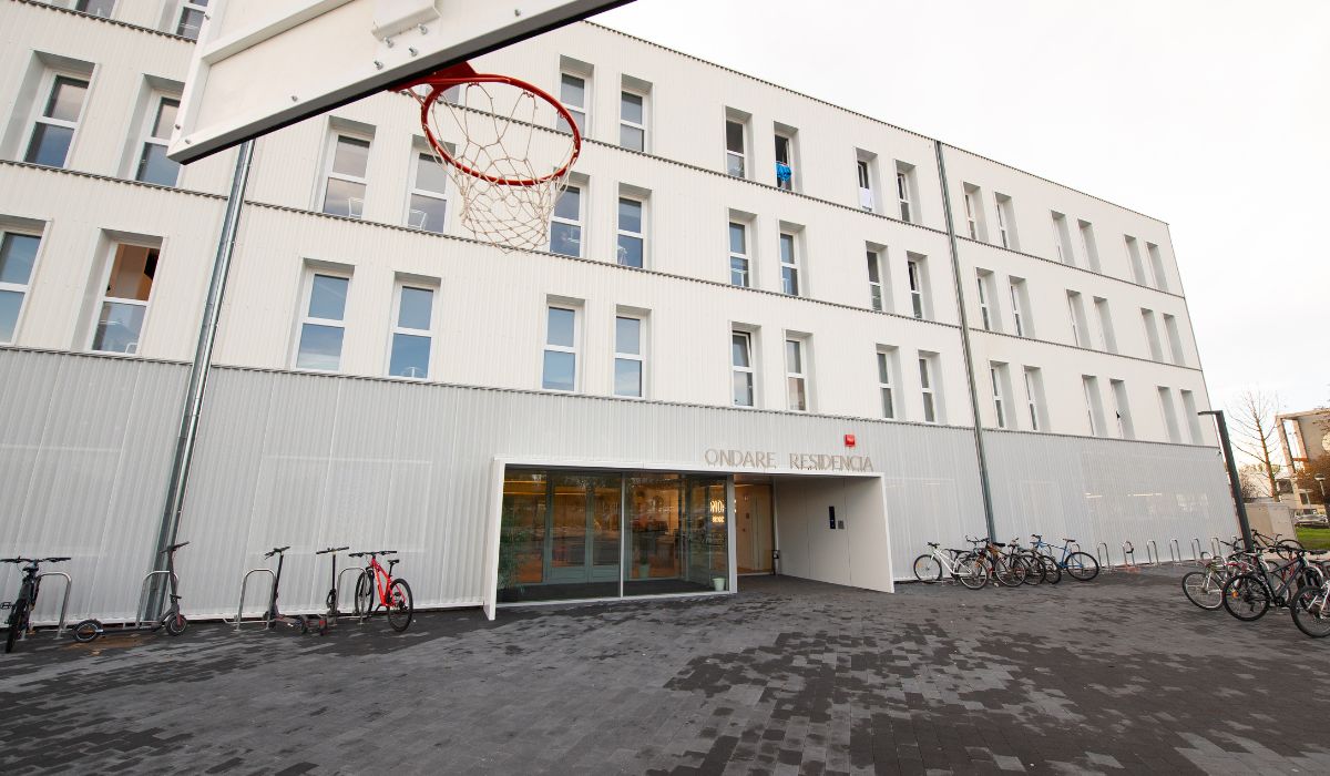 Residencia Universitaria Ondare Living