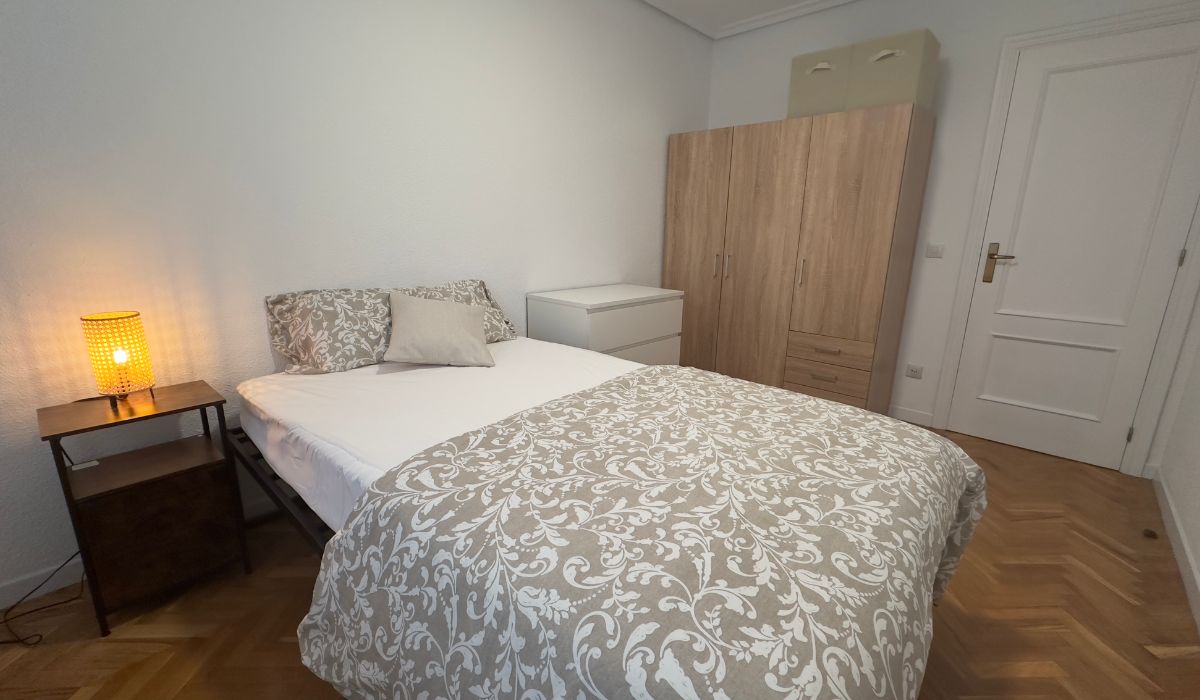 Residencia de estudiantes / Coliving Cohousing Pamplona