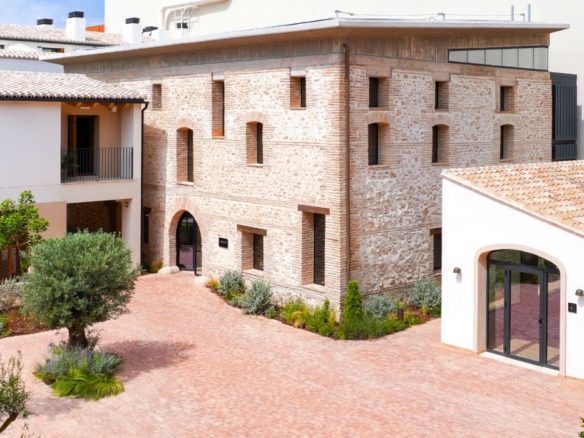 Residencia Universitaria Tradere
