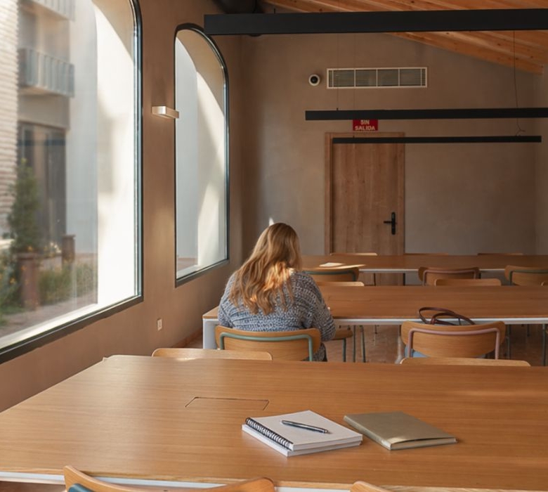 Residencia Universitaria Tradere