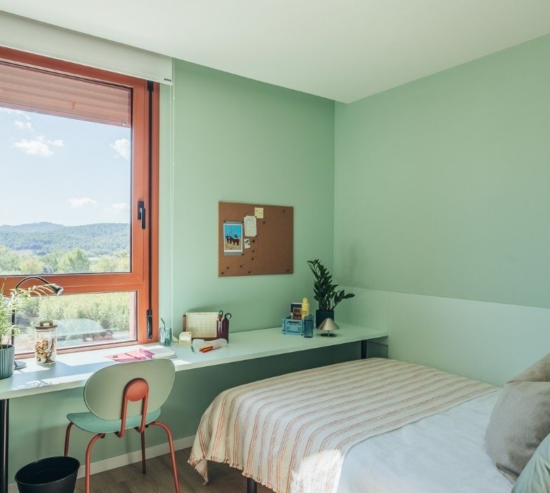 Residencia Yugo Alba Viu