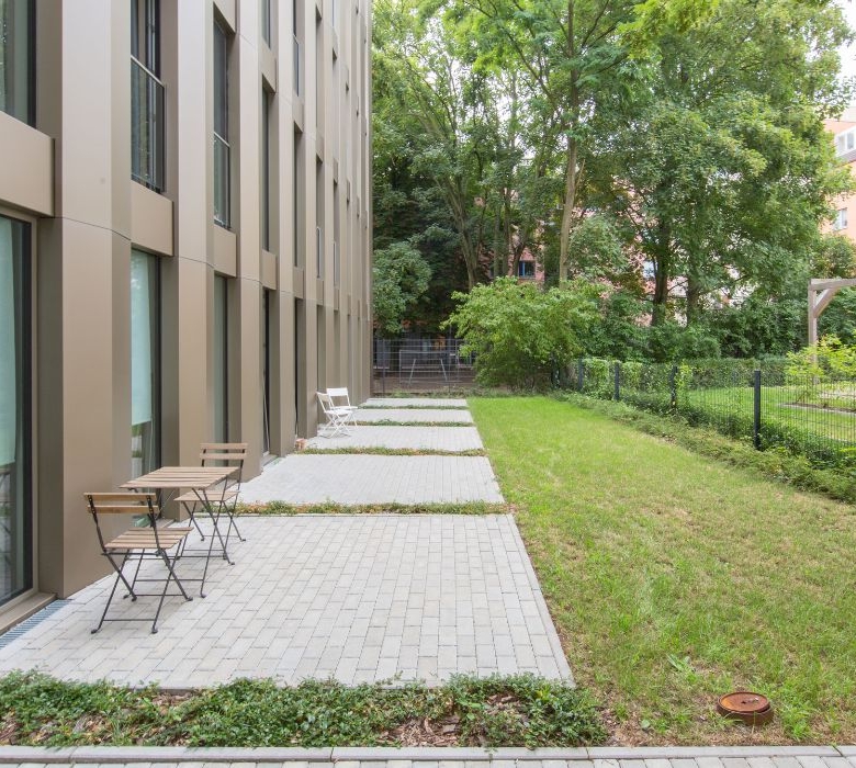 Residencia de Estudiantes 66 Monkeys Berlin Deulstrasse