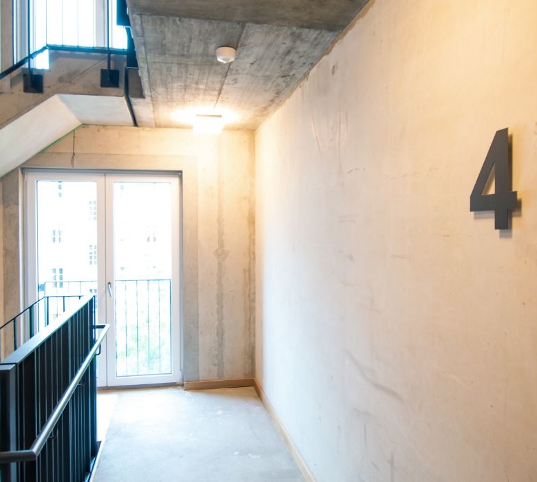 Residencia de Estudiantes 66 Monkeys Berlin Muhlenstrasse