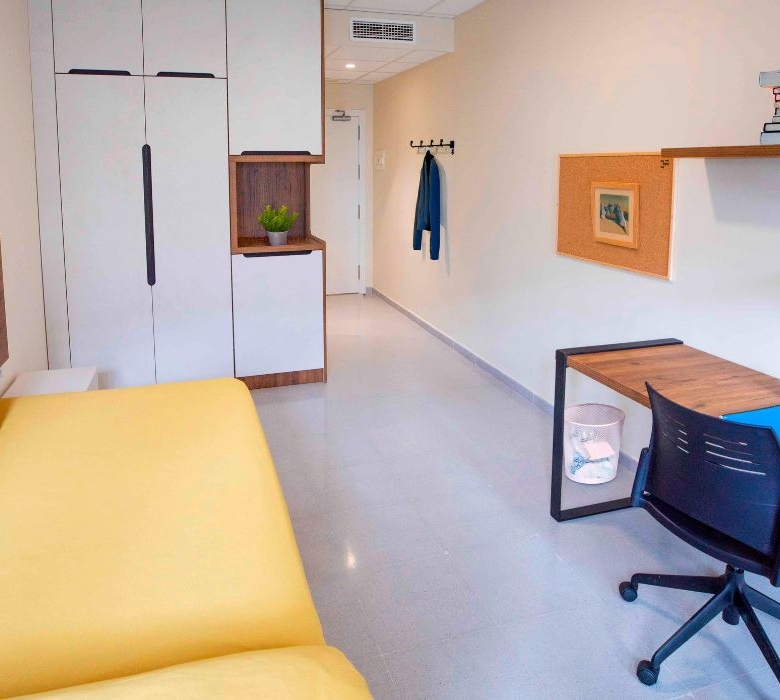 Residencia de Estudiantes CESUR Suites Málaga