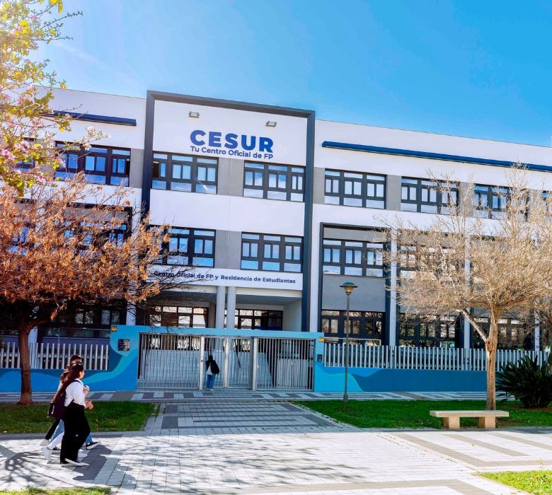 Residencia de Estudiantes CESUR Suites Málaga