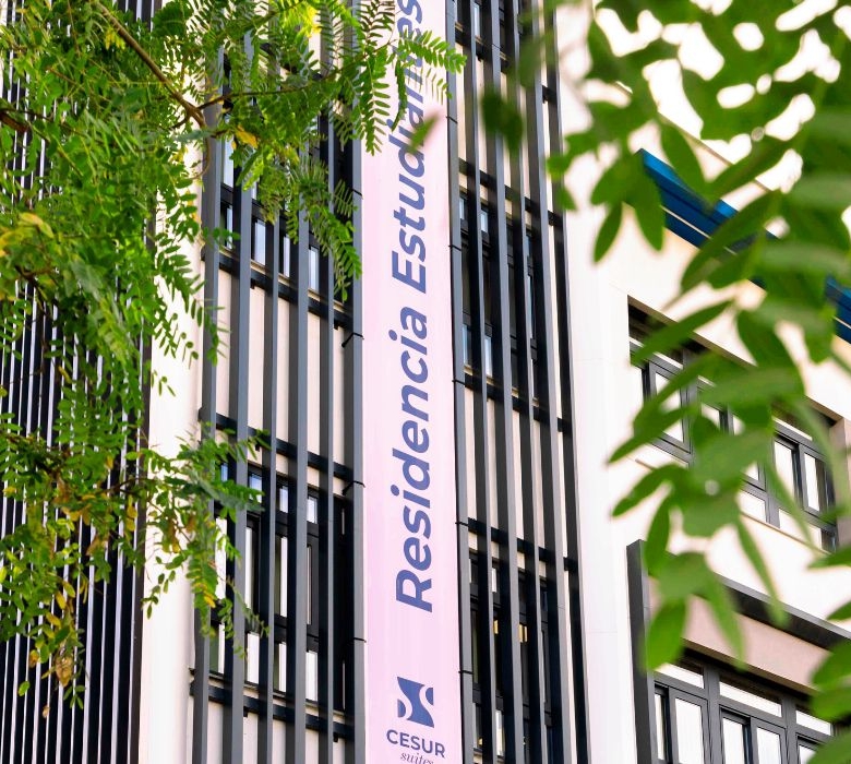 Residencia de Estudiantes CESUR Suites Málaga