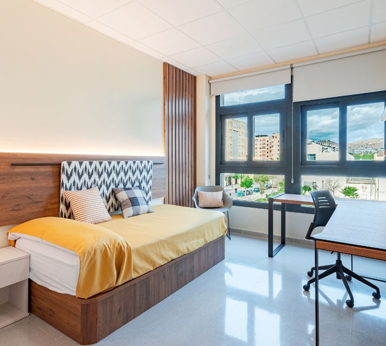 Residencia de Estudiantes CESUR Suites Málaga