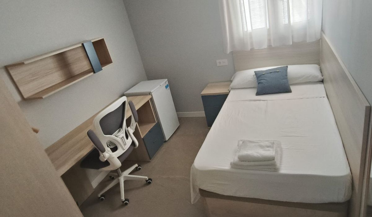 Residencia de Estudiantes Resicentro Elche