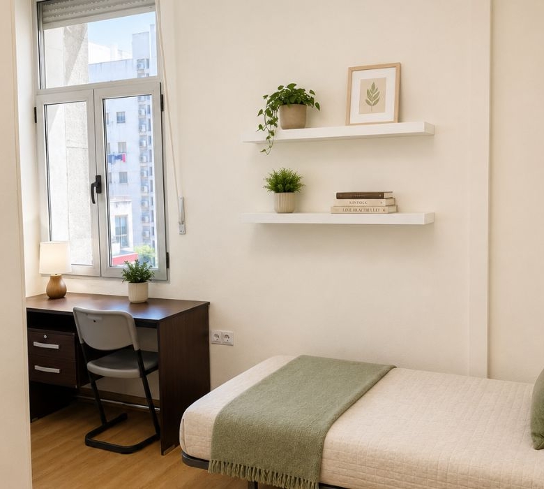 Residencia Universitaria Femenina Almenara