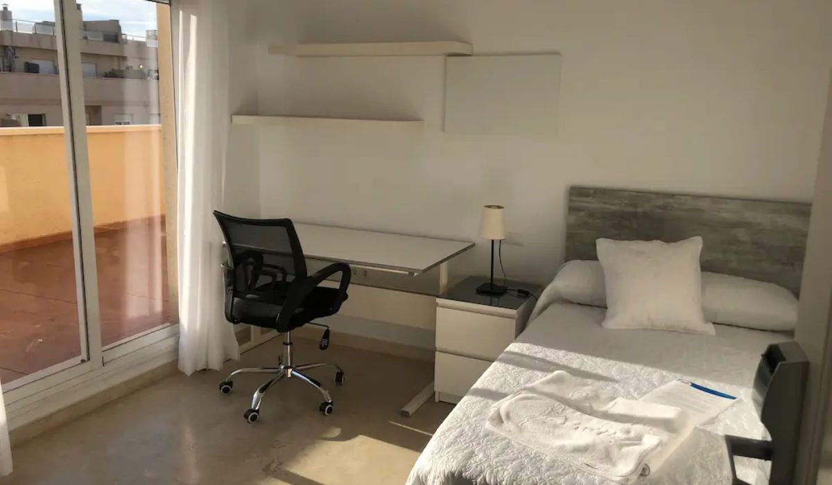 Residencia universitaria Alfil