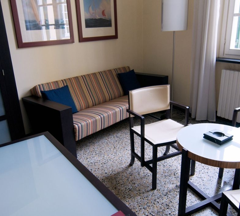 Residencia Universitaria Femenina Capodifaro Génova