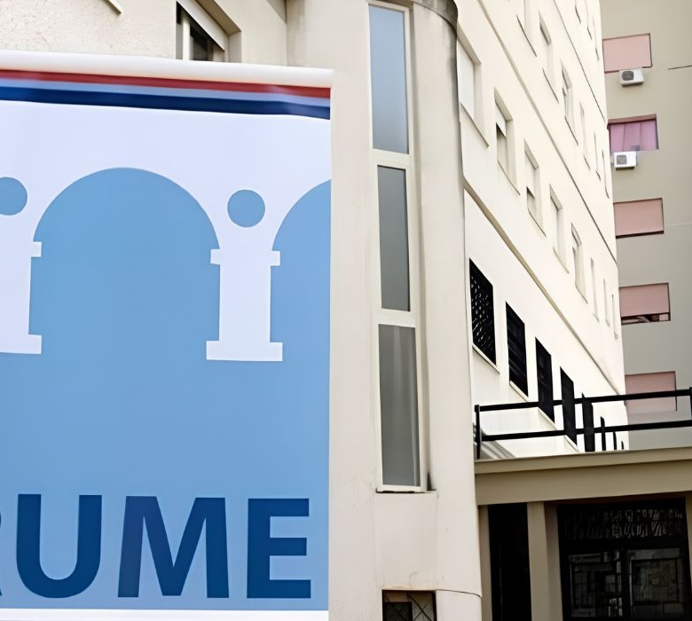 Residencia Universitaria Femenina Rume Palermo